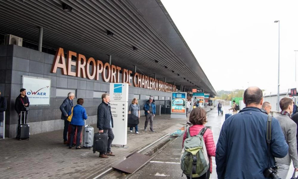 Βέλγιο: Ποινικές διώξεις σε 160 ταξιδιώτες που έδειξαν πλαστό πιστοποιητικό αρνητικού PCR στο αεροδρόμιο των Βρυξελλών